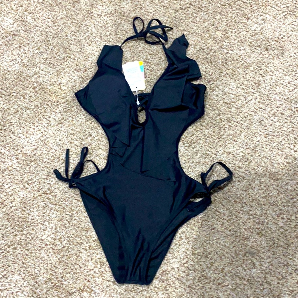 Bathing suit